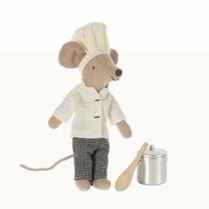 메일레그 MAILEG / Chef mouse w. soup pot and spoon / 요리사 마우스 + 냄비스푼 + 옷 세트상품